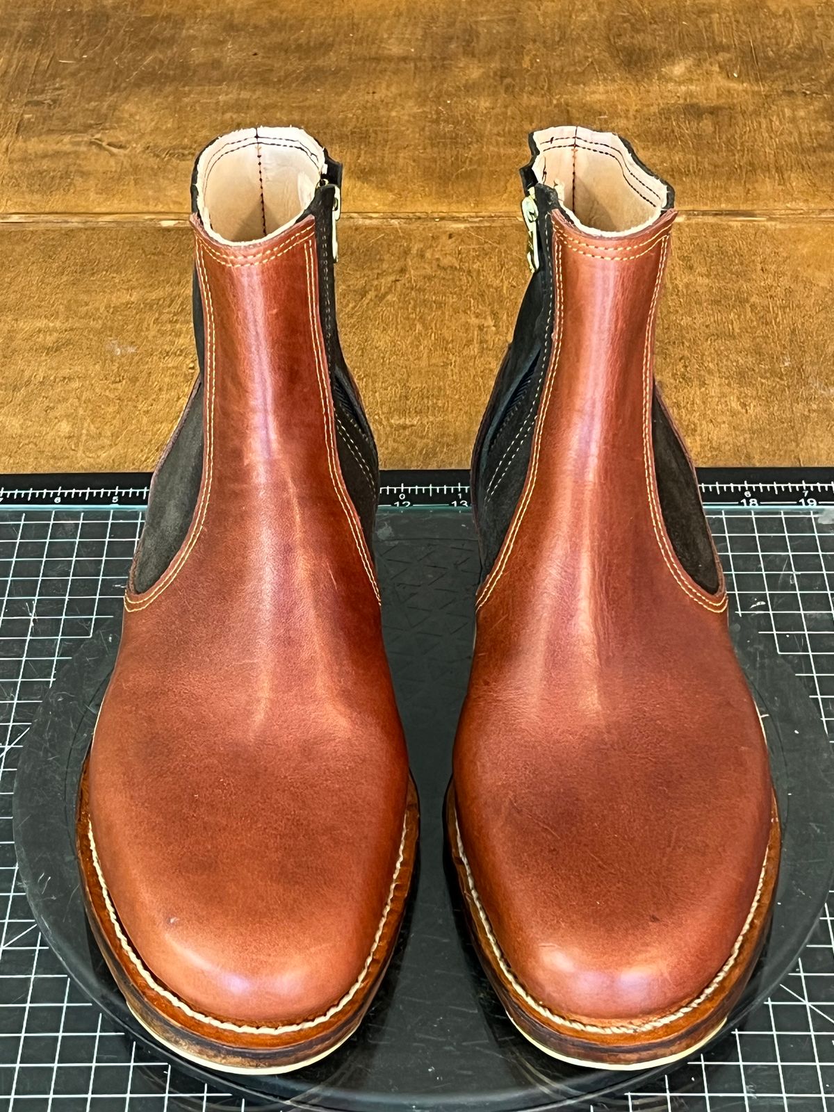 Photo by kitchen.table.boots on October 2, 2024 of the Self-Made Zip Boot in S.B Foot - Unknown & C.F. Stead Loden Repello Calf Suede.