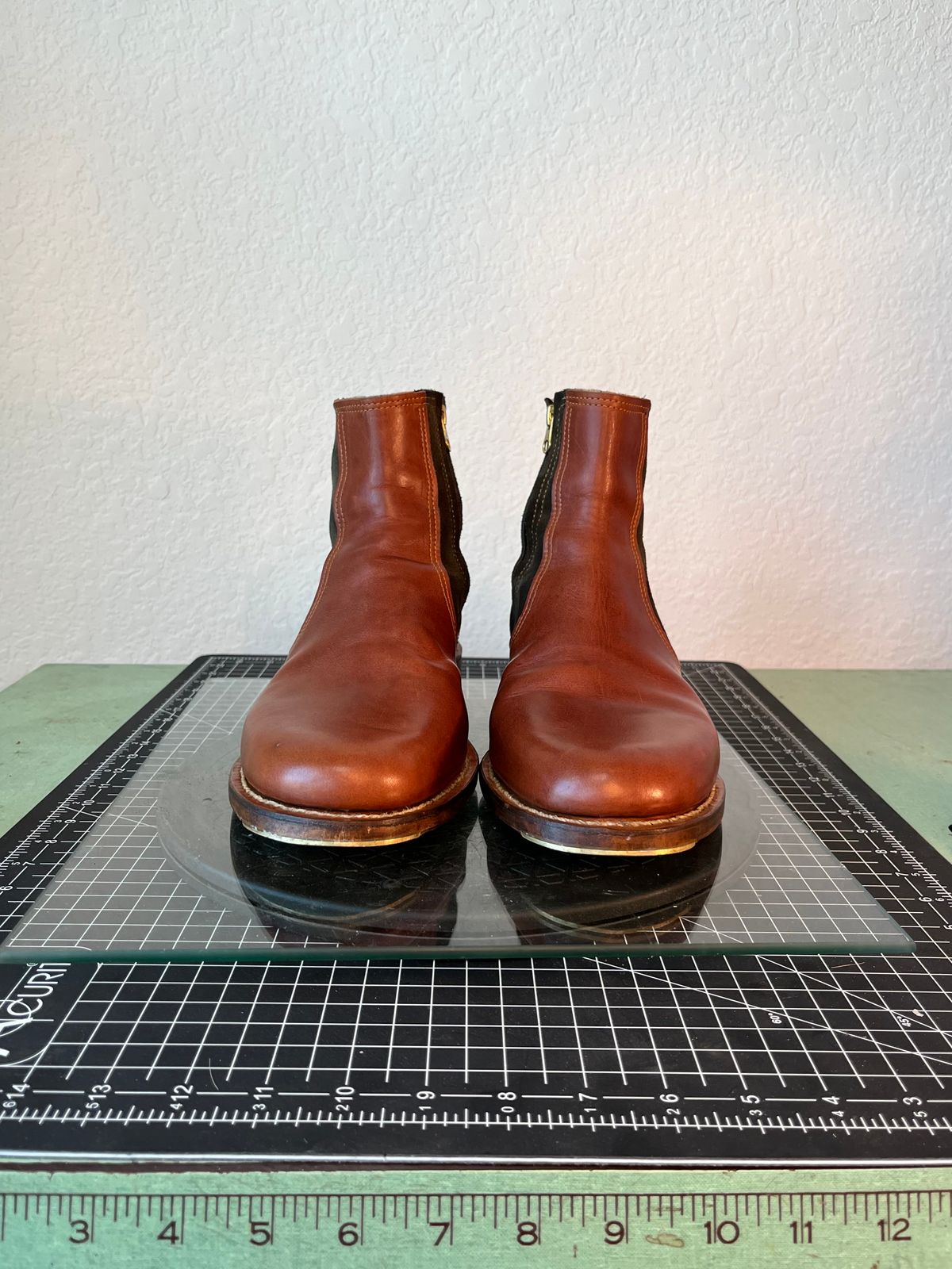Photo by kitchen.table.boots on November 1, 2024 of the Self-Made Zip Boot in S.B Foot - Unknown & C.F. Stead Loden Repello Calf Suede.