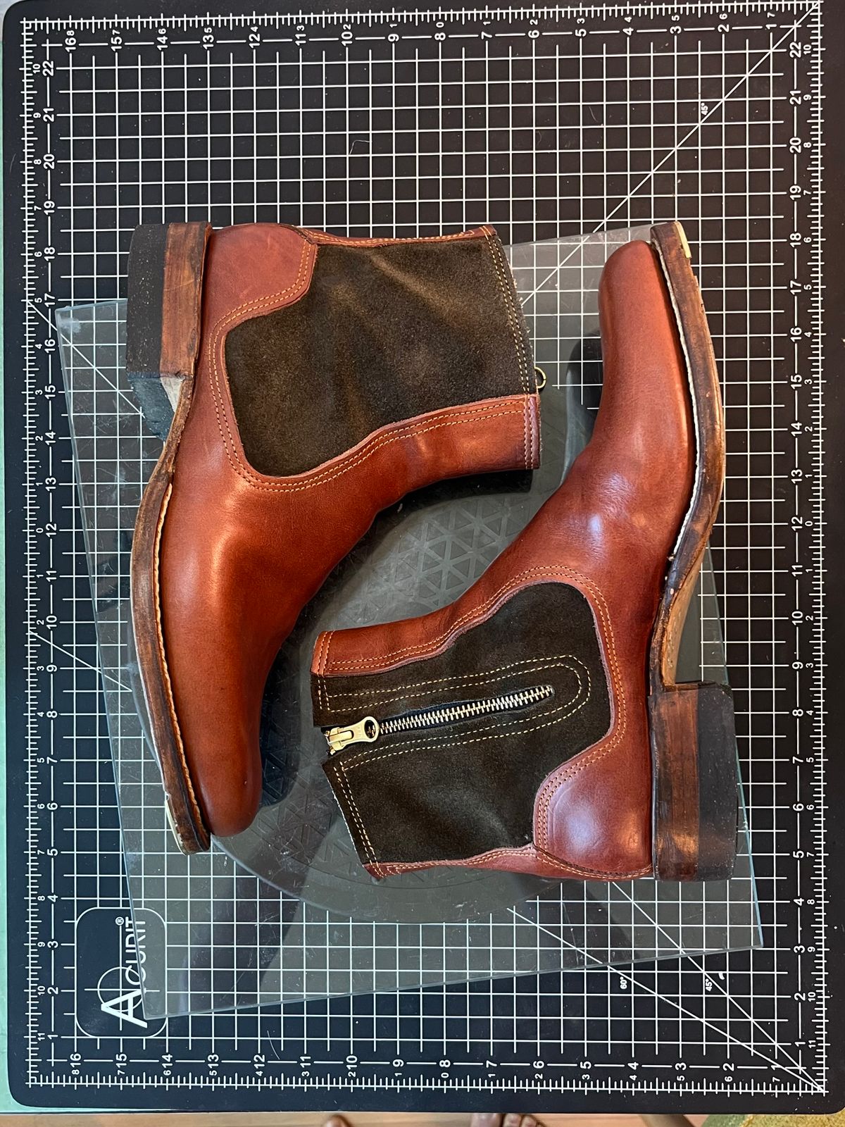 Photo by kitchen.table.boots on November 1, 2024 of the Self-Made Zip Boot in S.B Foot - Unknown & C.F. Stead Loden Repello Calf Suede.