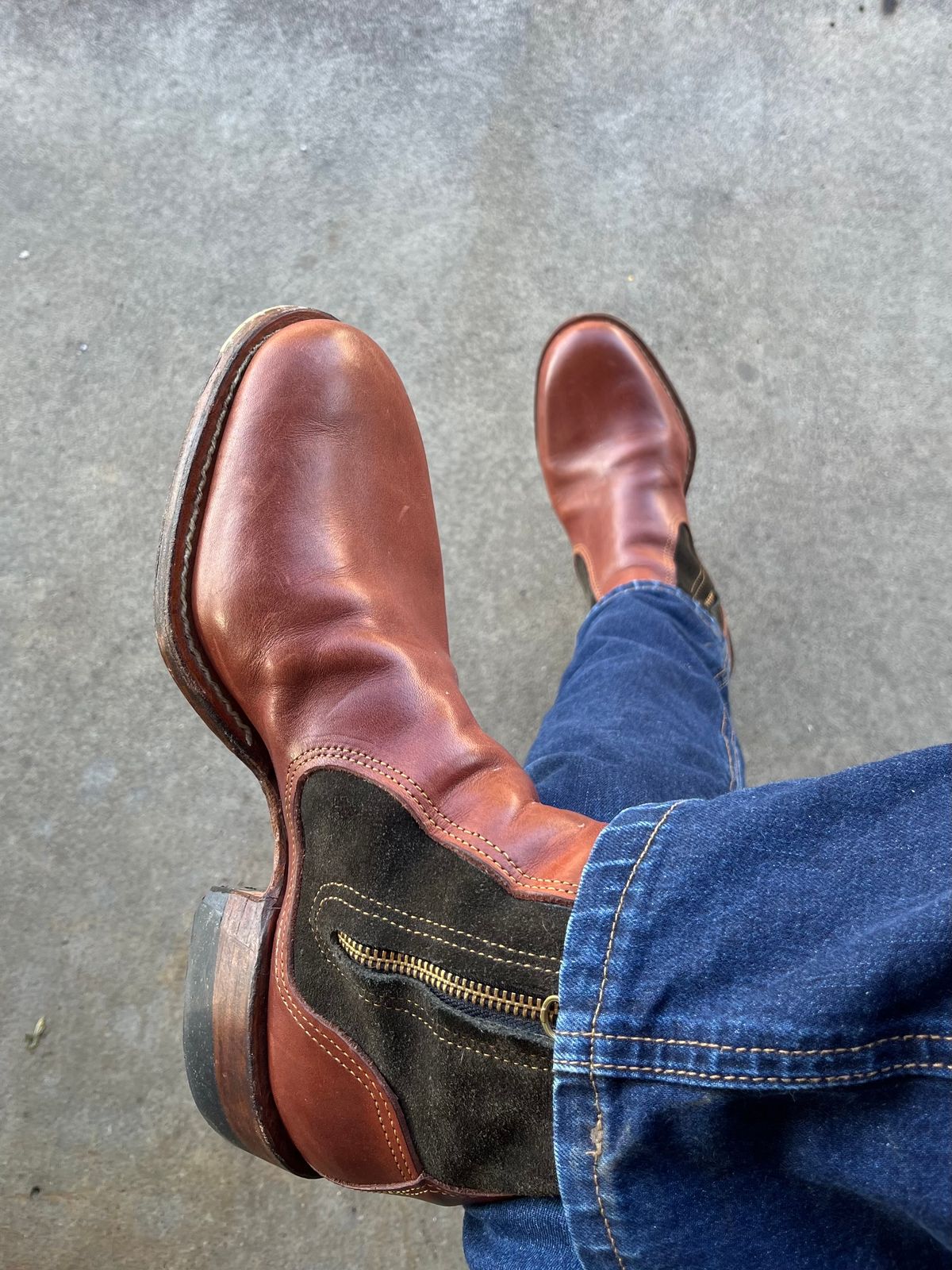 Photo by kitchen.table.boots on January 5, 2025 of the Self-Made Zip Boot in S.B Foot - Unknown & C.F. Stead Loden Repello Calf Suede.
