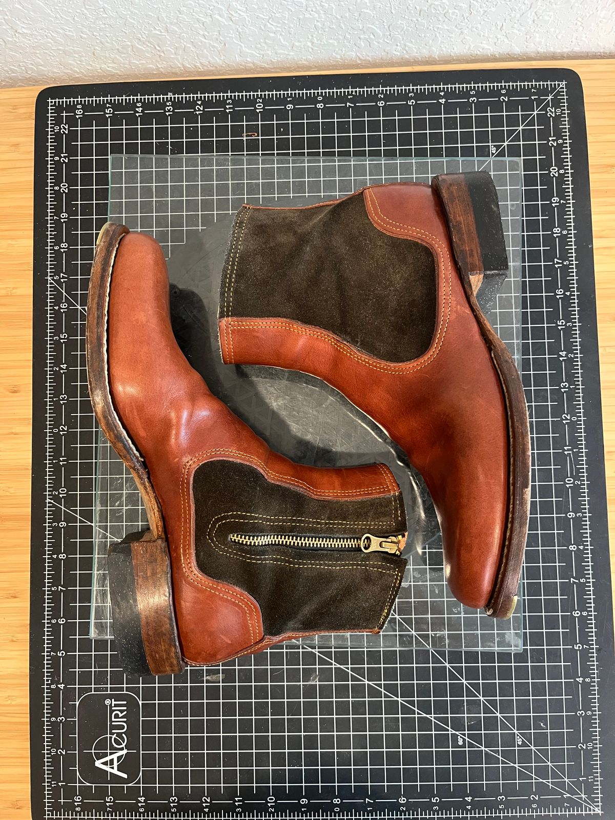 Photo by kitchen.table.boots on February 22, 2025 of the Self-Made Zip Boot in S.B Foot - Unknown & C.F. Stead Loden Repello Calf Suede.