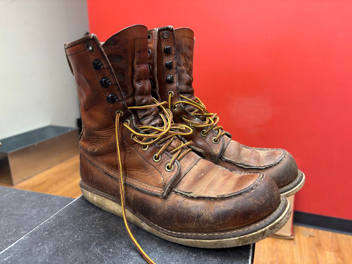 Photo by backcut on December 3, 2024 of the Red Wing 8-Inch Classic Moc in S.B. Foot Oro-Iginal.