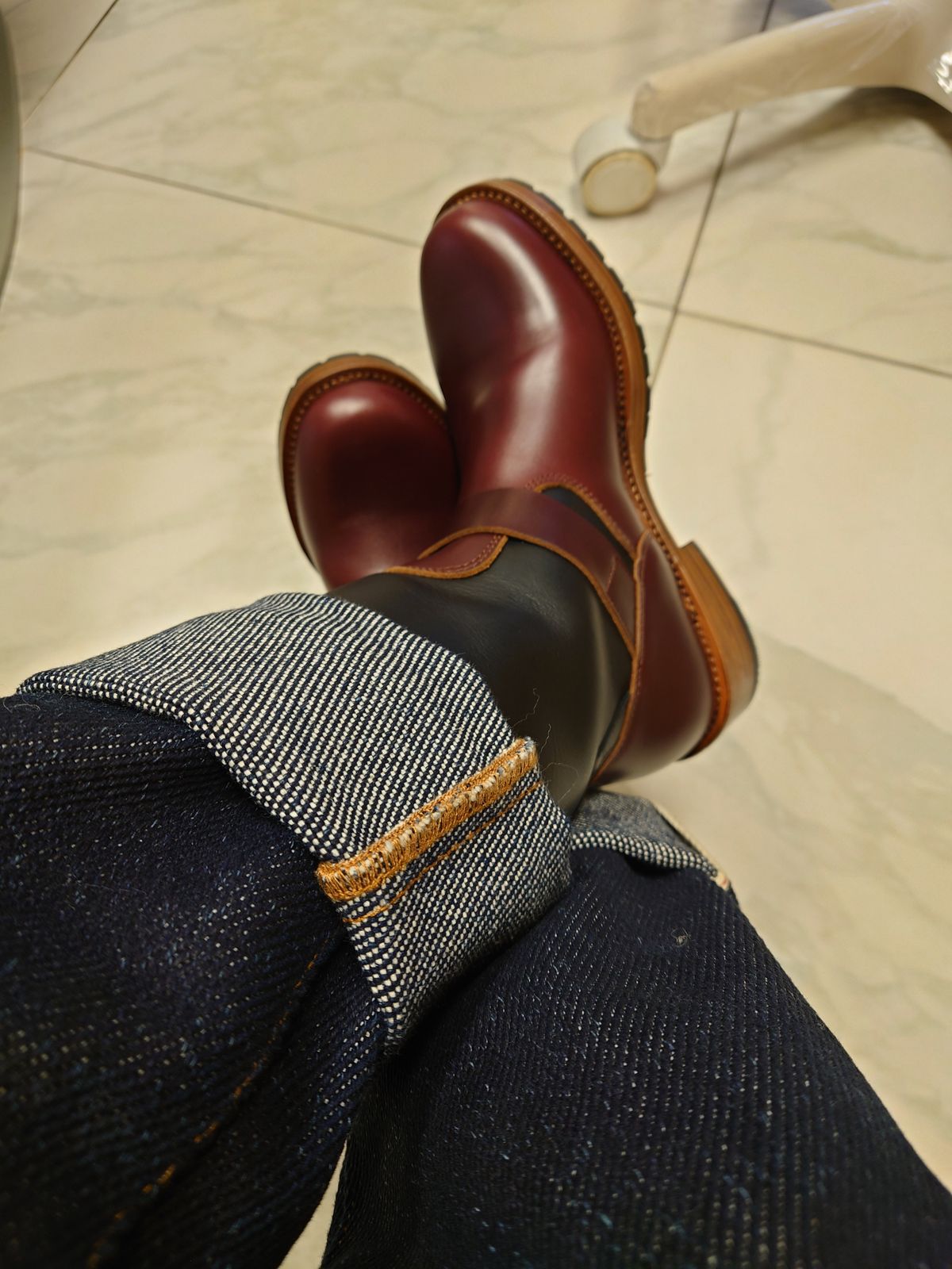 Photo by BarhinBhatt on March 29, 2025 of the Crush On Retro Engineer in Unknown Leather.