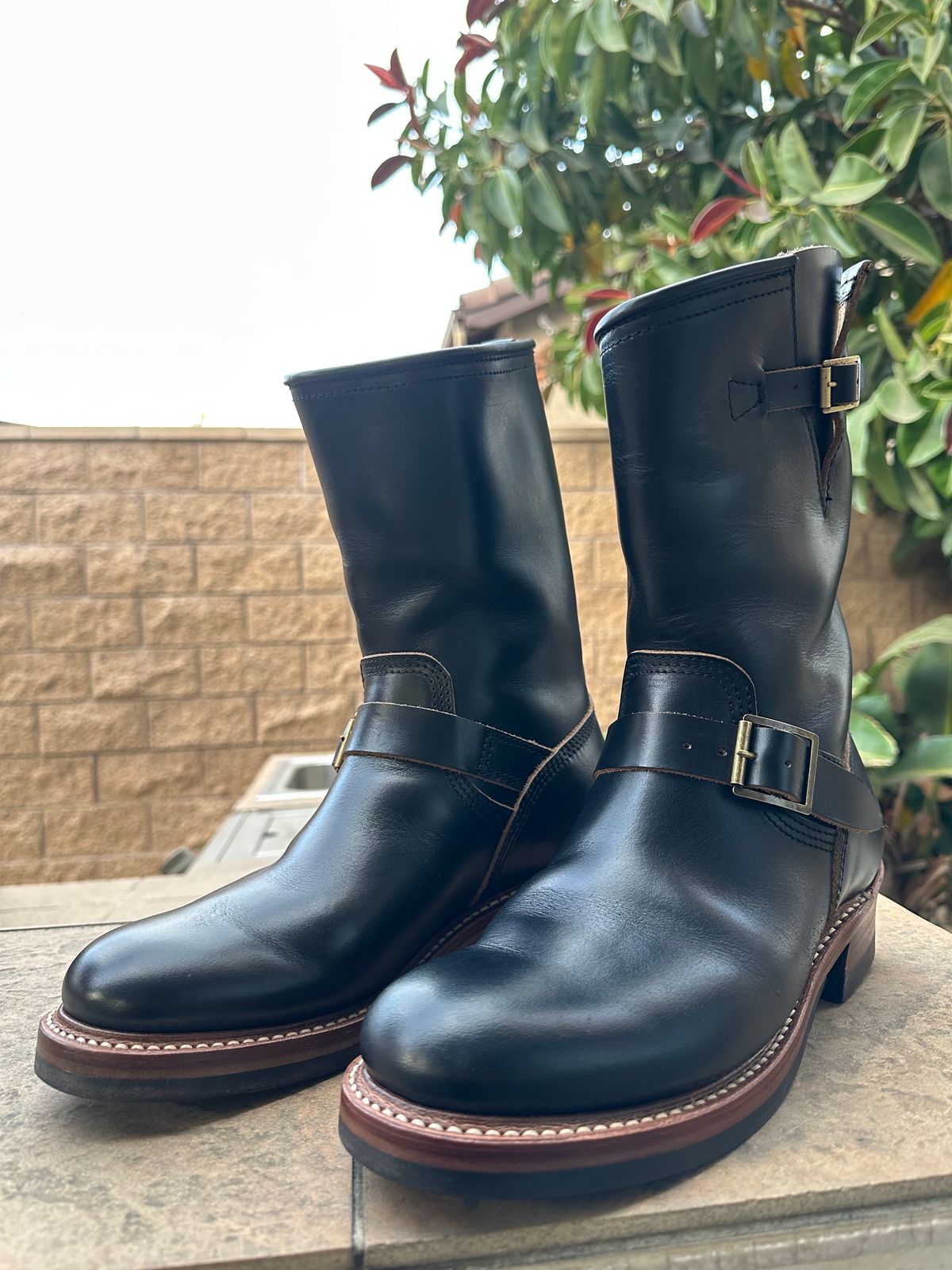 Photo by chriscanecoffee on January 5, 2025 of the John Lofgren Wabash Engineer Boots in Horween Black Chromexcel.