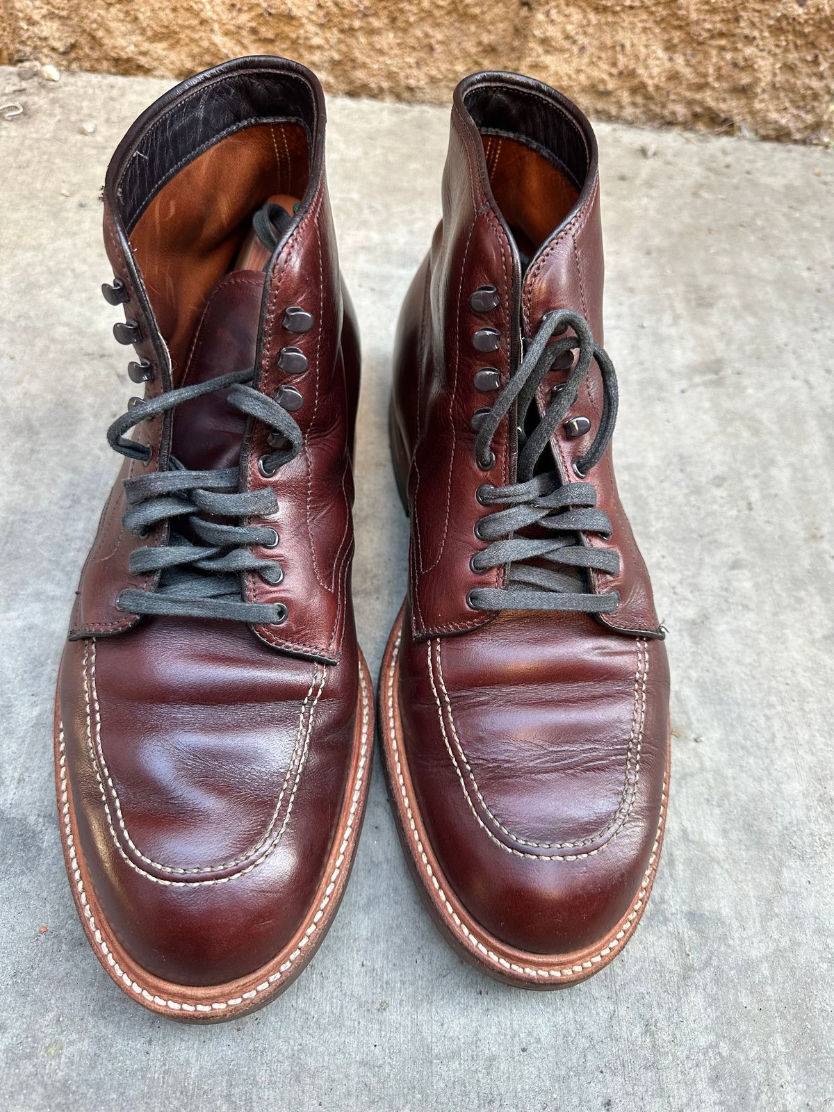 Photo by chriscanecoffee on January 1, 2025 of the Alden Indy Boot in Horween Brown Chromexcel.