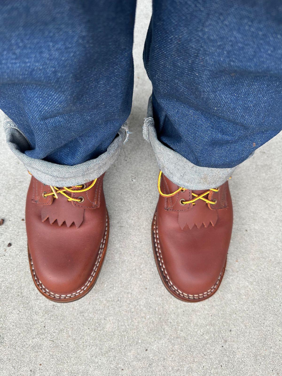 Photo by chriscanecoffee on November 27, 2024 of the White's Packer in Seidel Red Dog Oil Tan.