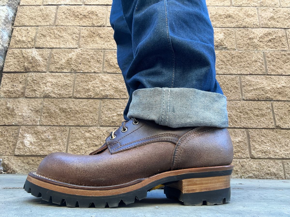 Photo by chriscanecoffee on December 6, 2024 of the Drew's Boots 8-Inch Logger in Brown Roughout.