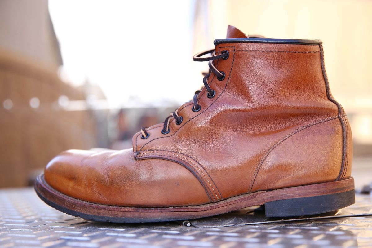 Photo by chriscanecoffee on December 26, 2024 of the Red Wing Beckman in S.B. Foot Cigar Featherstone.