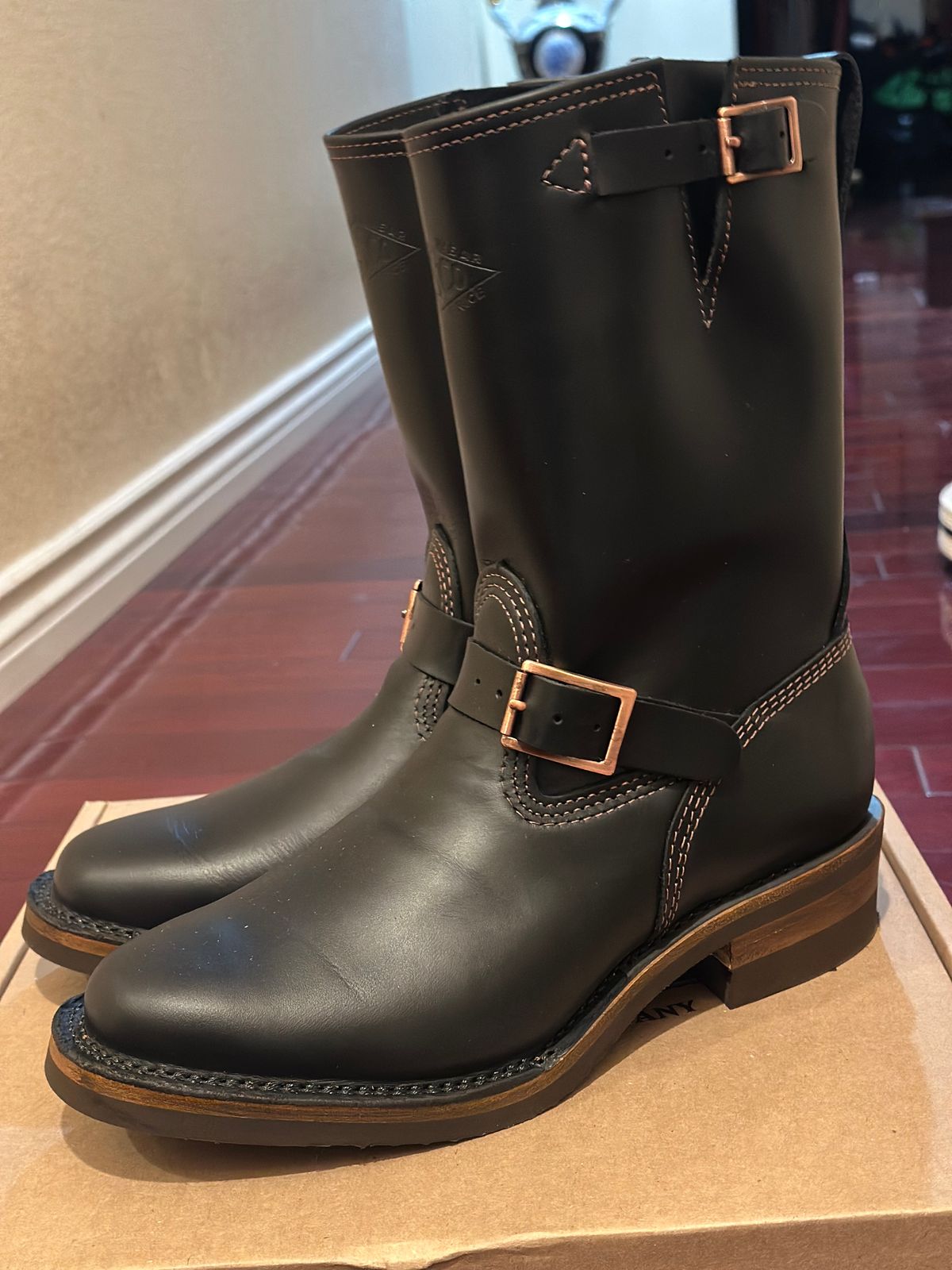 Photo by chriscanecoffee on December 12, 2024 of the Wesco Boss Engineer Boot in Seidel Black Tie Domain.