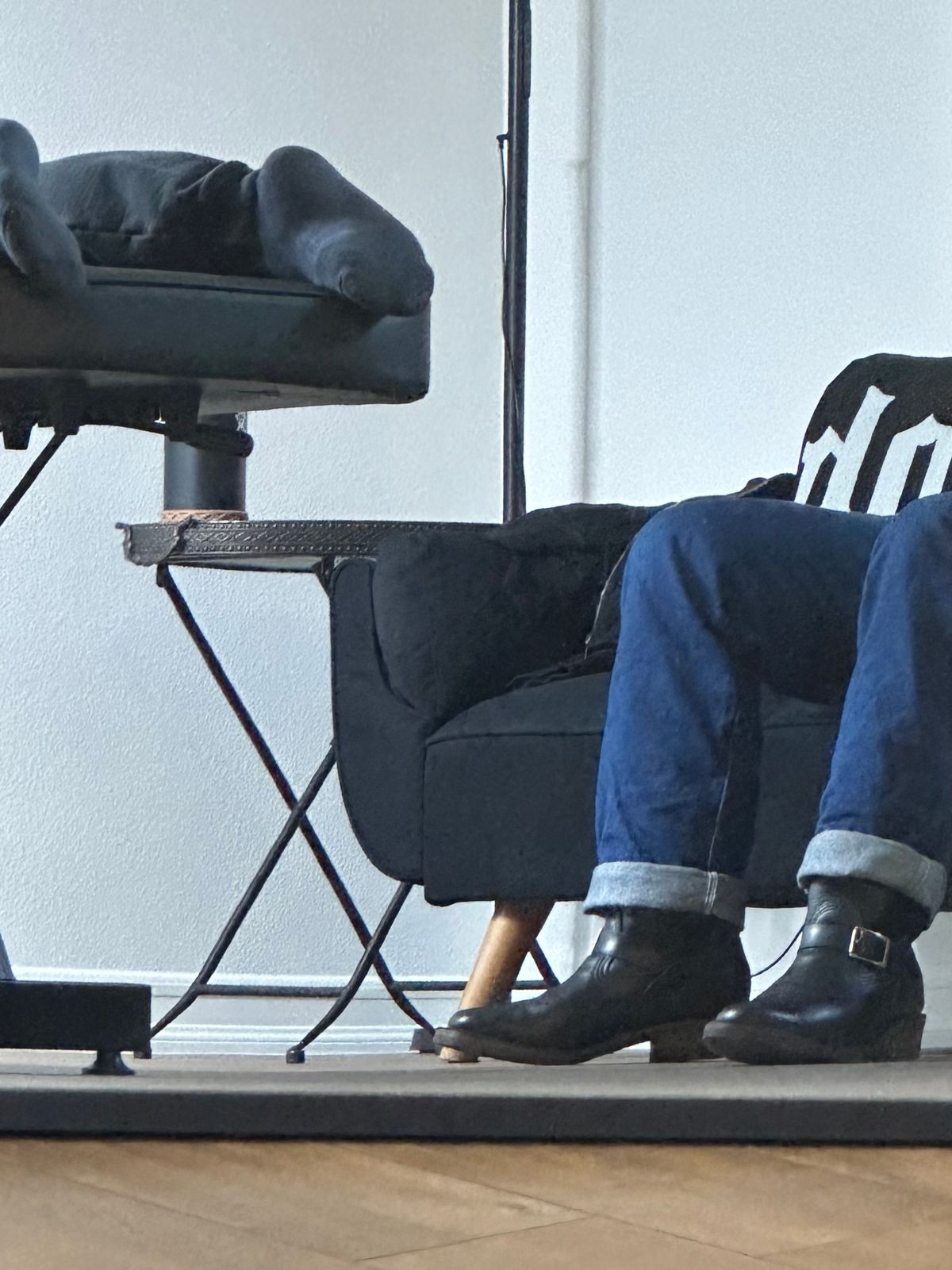 Photo by chriscanecoffee on December 27, 2024 of the Wesco Boss Engineer Boot in Seidel Black Tie Domain.