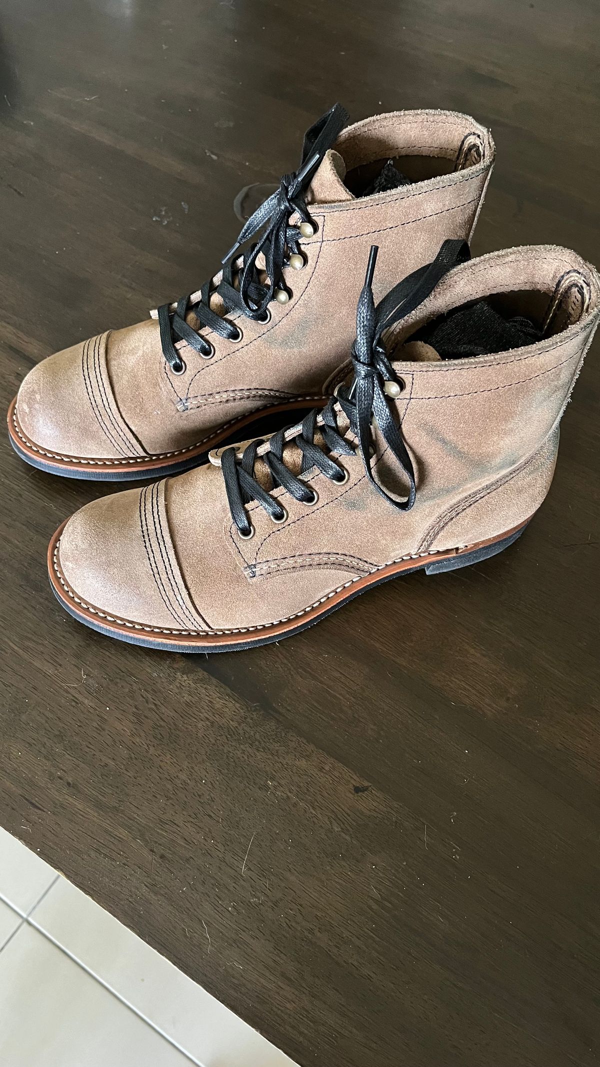 Photo by redwingfromheaven on June 22, 2025 of the Red Wing Iron Ranger in S.B. Foot Slate Muleskinner.