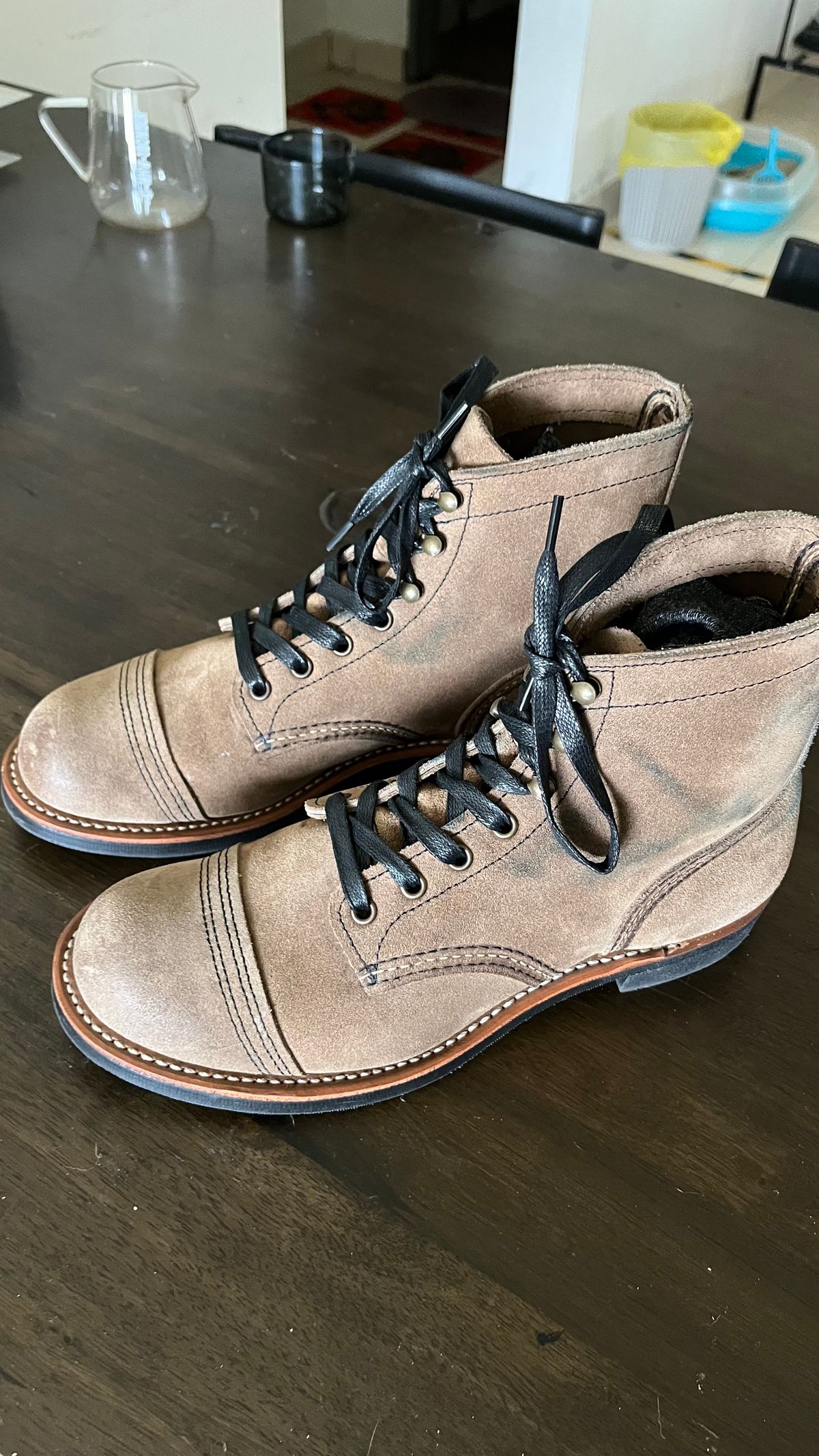 Photo by redwingfromheaven on June 22, 2025 of the Red Wing Iron Ranger in S.B. Foot Slate Muleskinner.