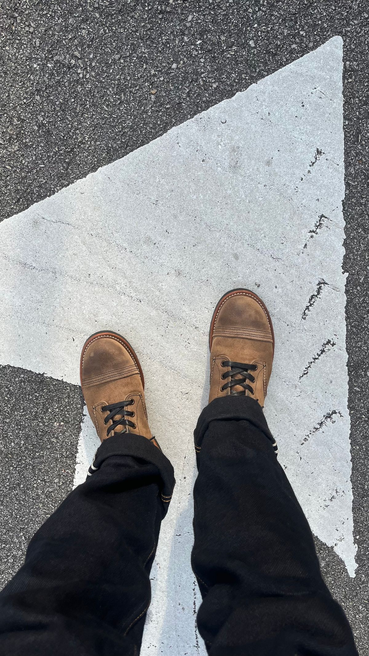 Photo by redwingfromheaven on June 23, 2025 of the Red Wing Iron Ranger in S.B. Foot Slate Muleskinner.