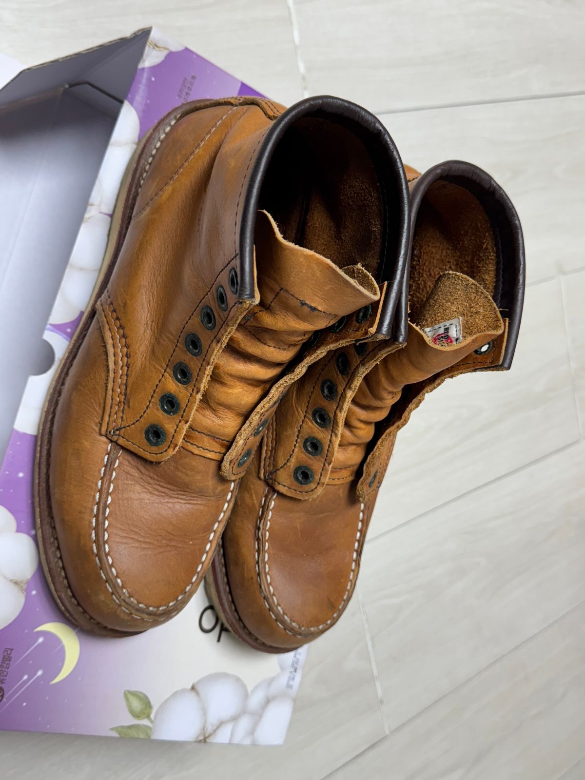 Photo by Lingo on March 11, 2026 of the Red Wing 6-Inch Classic Moc in S.B. Foot Oro Legacy.