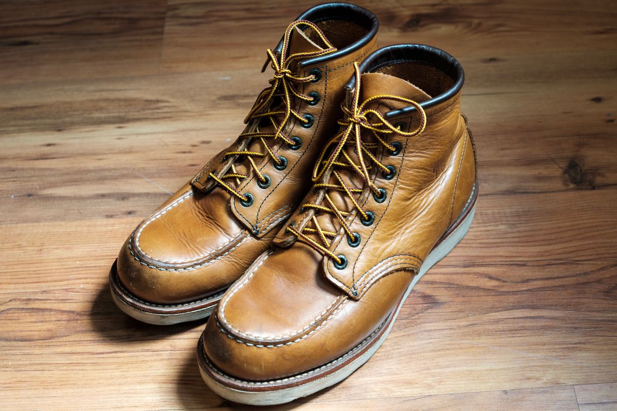 Photo by Lingo on April 14, 2026 of the Red Wing 6-Inch Classic Moc in S.B. Foot Oro Legacy.