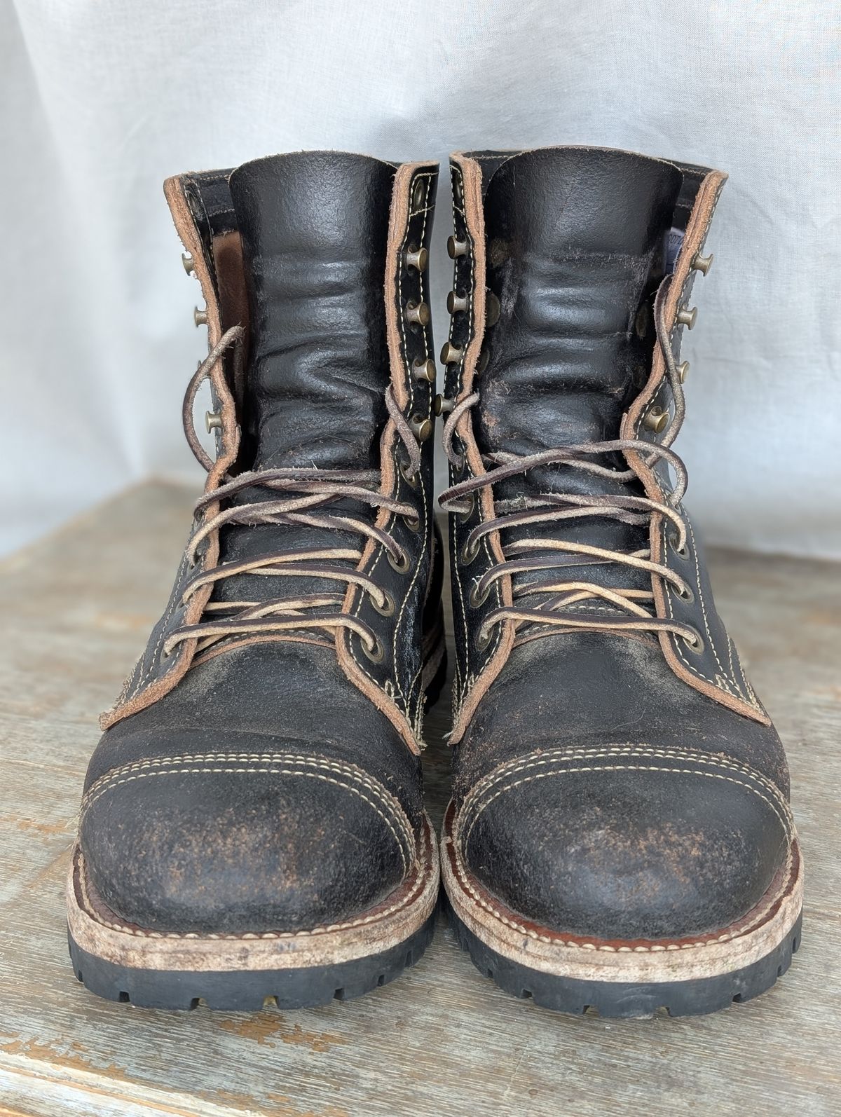 Photo by Cellardoor on April 5, 2025 of the Truman Cap Toe Boot in Horween Black Waxed Flesh.