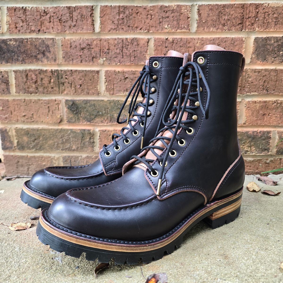 Photo by joshvarnum on October 1, 2025 of the BHHB Custom Model in Overdye Seidel Oxblood Double Shot & Horween Natural Chromexcel.