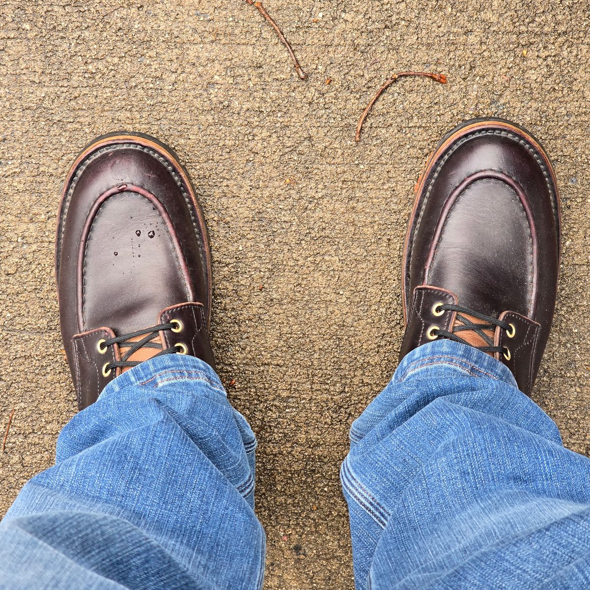 Photo by joshvarnum on December 18, 2025 of the BHHB Custom Model in Overdye Seidel Oxblood Double Shot & Horween Natural Chromexcel.