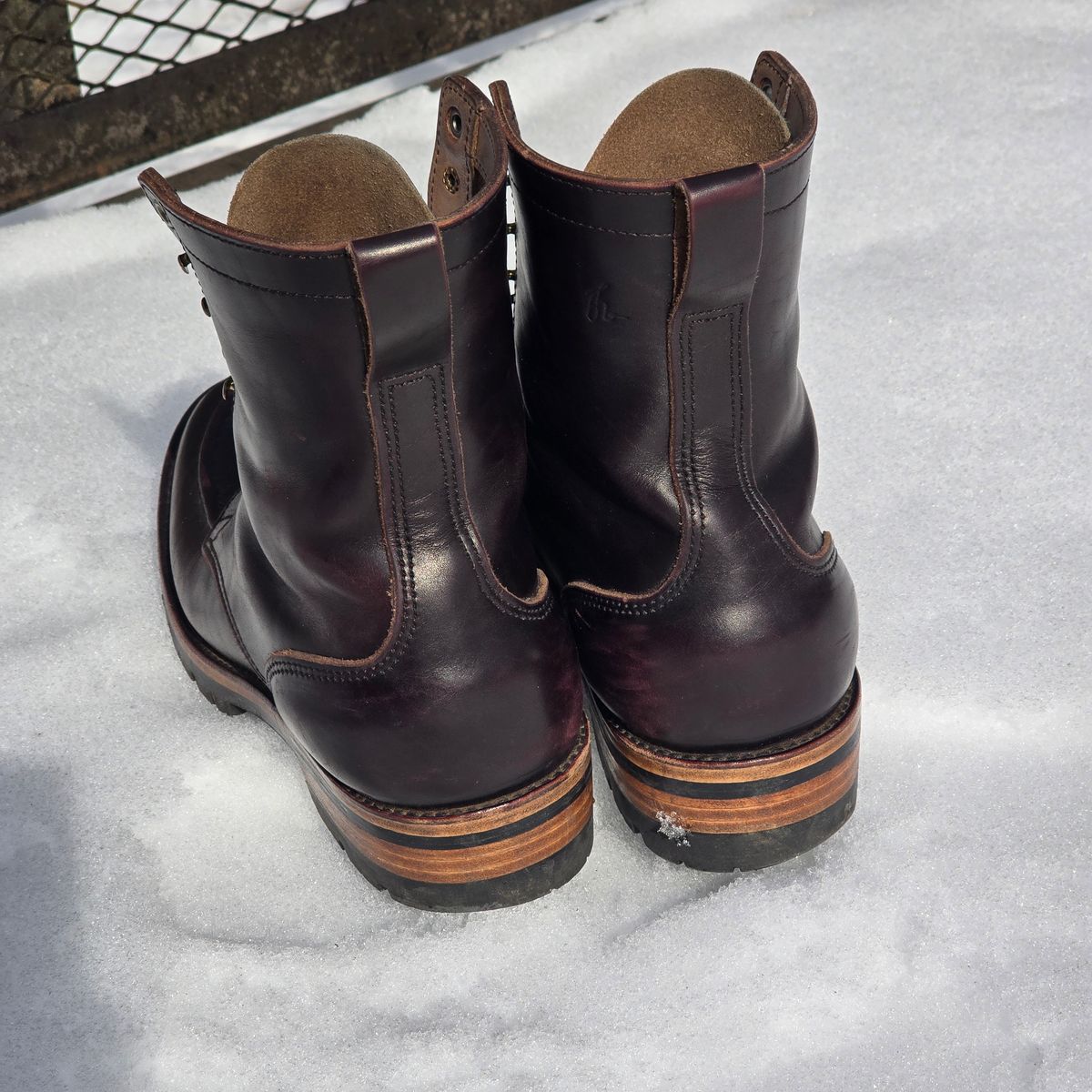 Photo by joshvarnum on February 3, 2026 of the BHHB Custom Model in Overdye Seidel Oxblood Double Shot & Horween Natural Chromexcel.