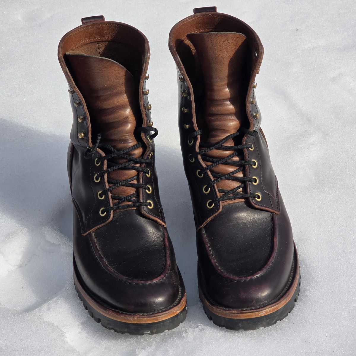 Photo by joshvarnum on February 3, 2026 of the BHHB Custom Model in Overdye Seidel Oxblood Double Shot & Horween Natural Chromexcel.