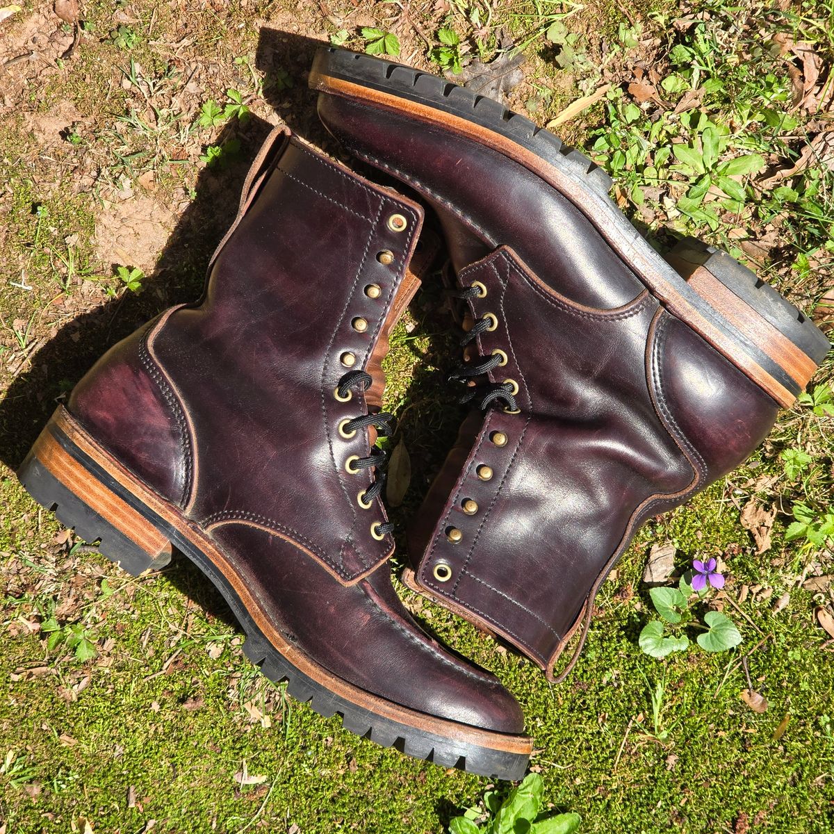 Photo by joshvarnum on April 1, 2026 of the BHHB Custom Model in Overdye Seidel Oxblood Double Shot & Horween Natural Chromexcel.