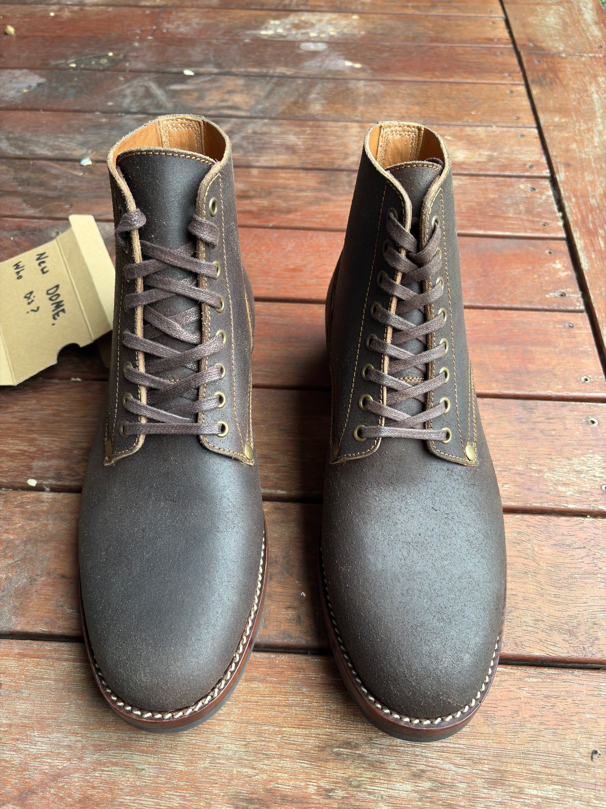 Photo by HarryF on October 1, 2025 of the Kiattoko Boondockers in J&FJ Baker Brown Waxed Flesh.