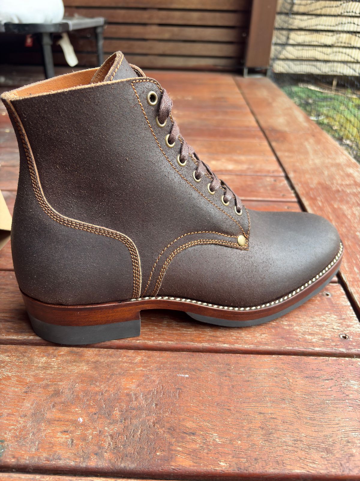 Photo by HarryF on October 1, 2025 of the Kiattoko Boondockers in J&FJ Baker Brown Waxed Flesh.