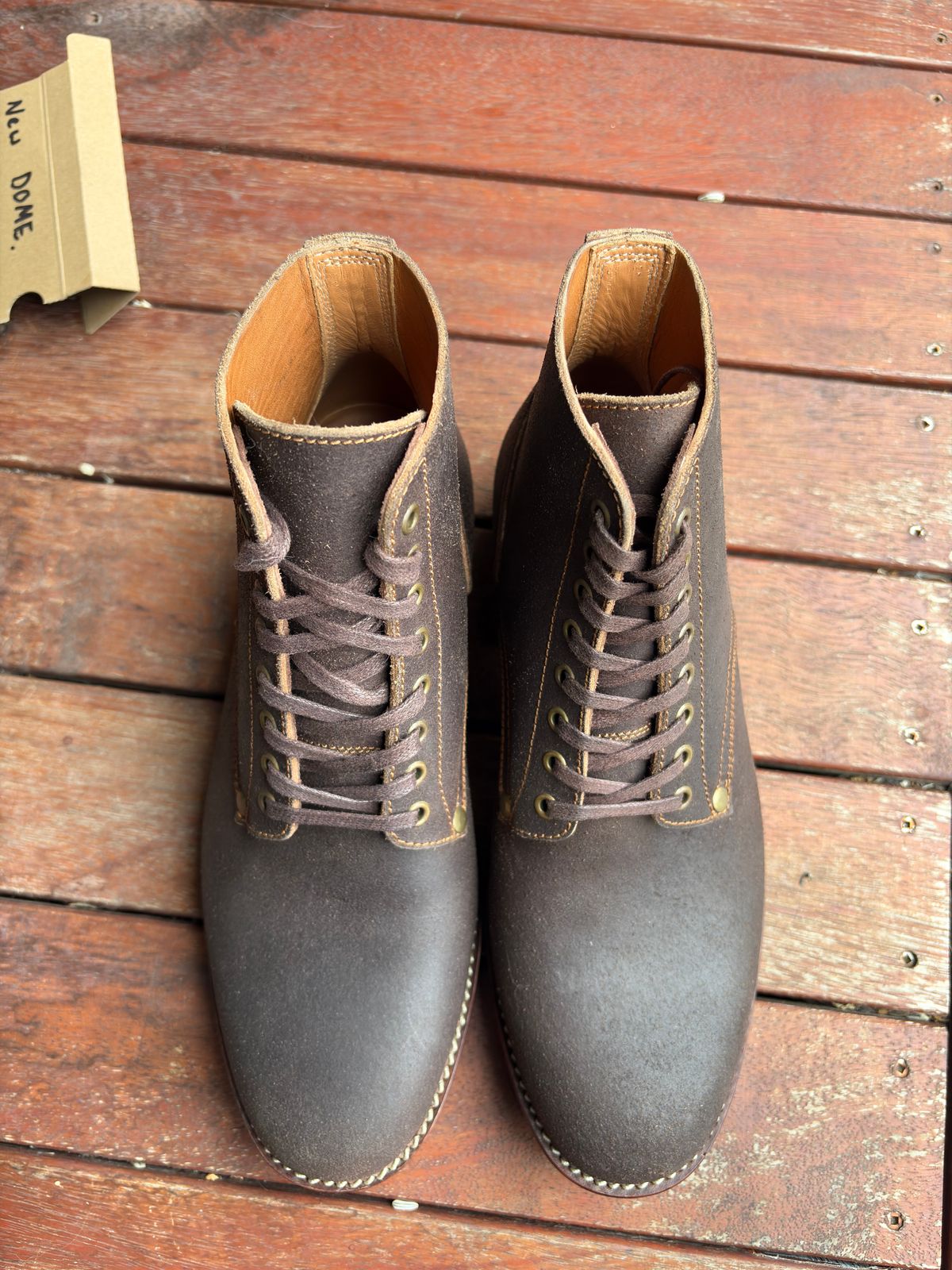 Photo by HarryF on October 1, 2025 of the Kiattoko Boondockers in J&FJ Baker Brown Waxed Flesh.