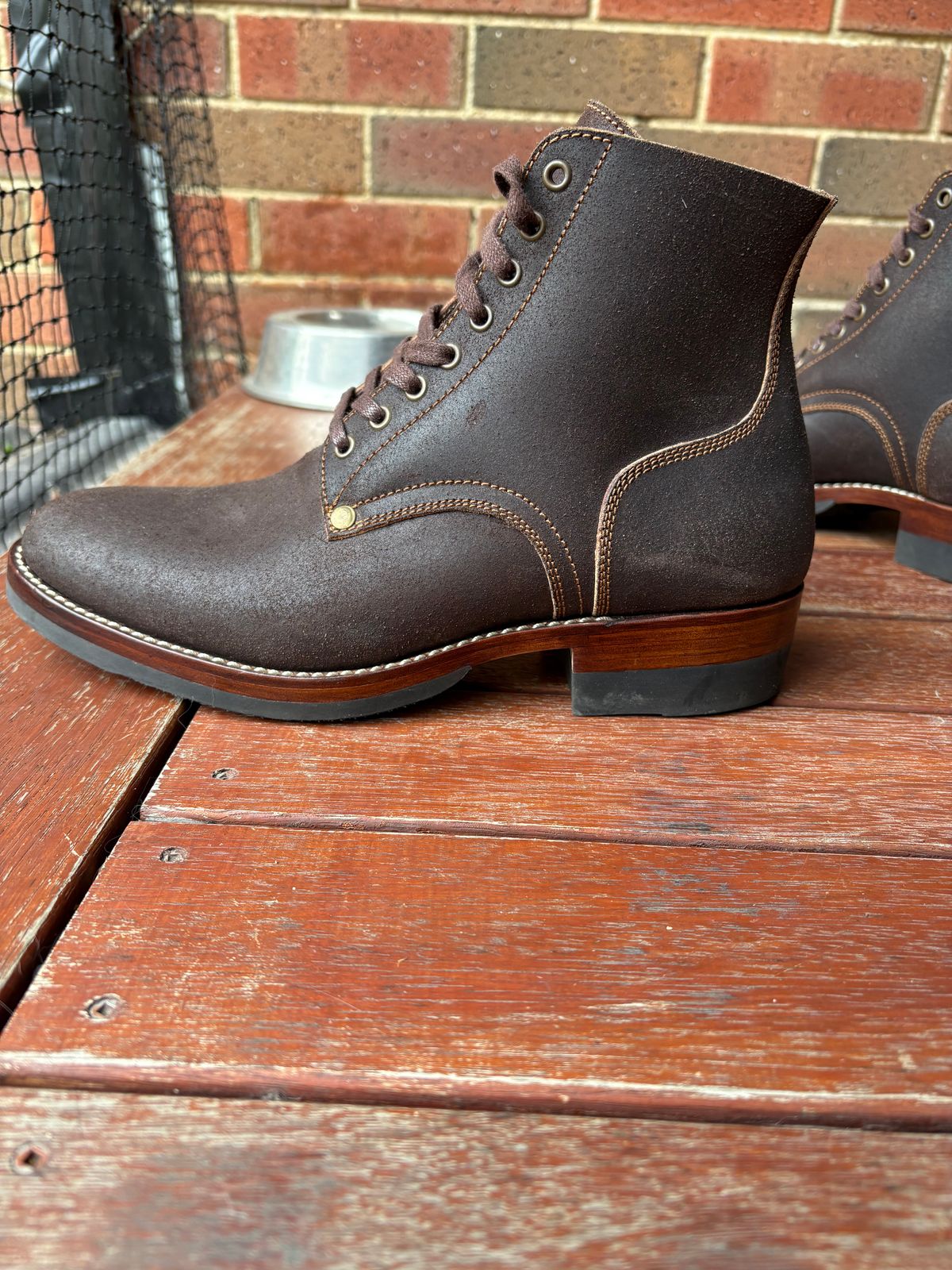 Photo by HarryF on November 4, 2025 of the Kiattoko Boondockers in J&FJ Baker Brown Waxed Flesh.