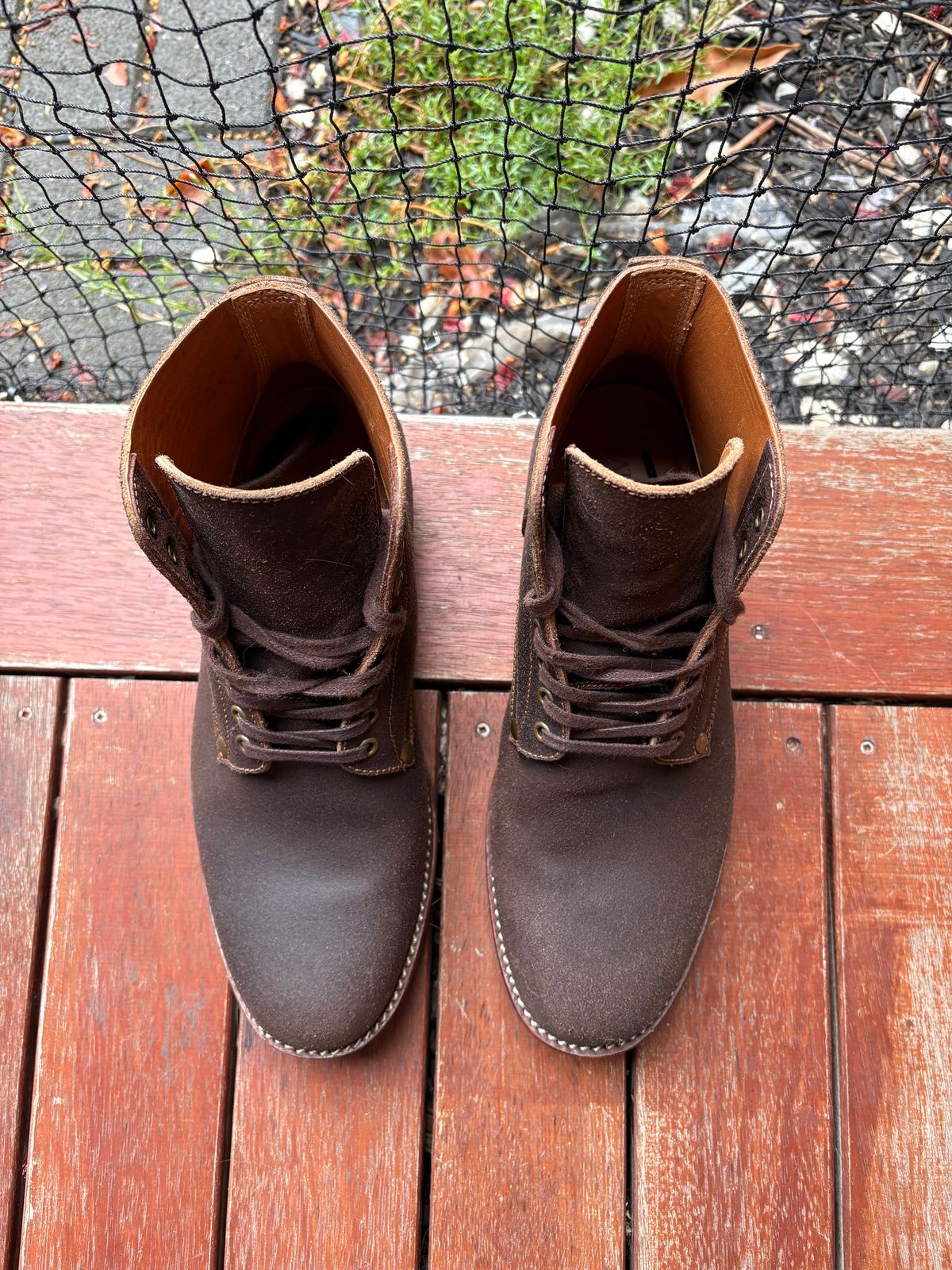 Photo by HarryF on December 6, 2025 of the Kiattoko Boondockers in J&FJ Baker Brown Waxed Flesh.