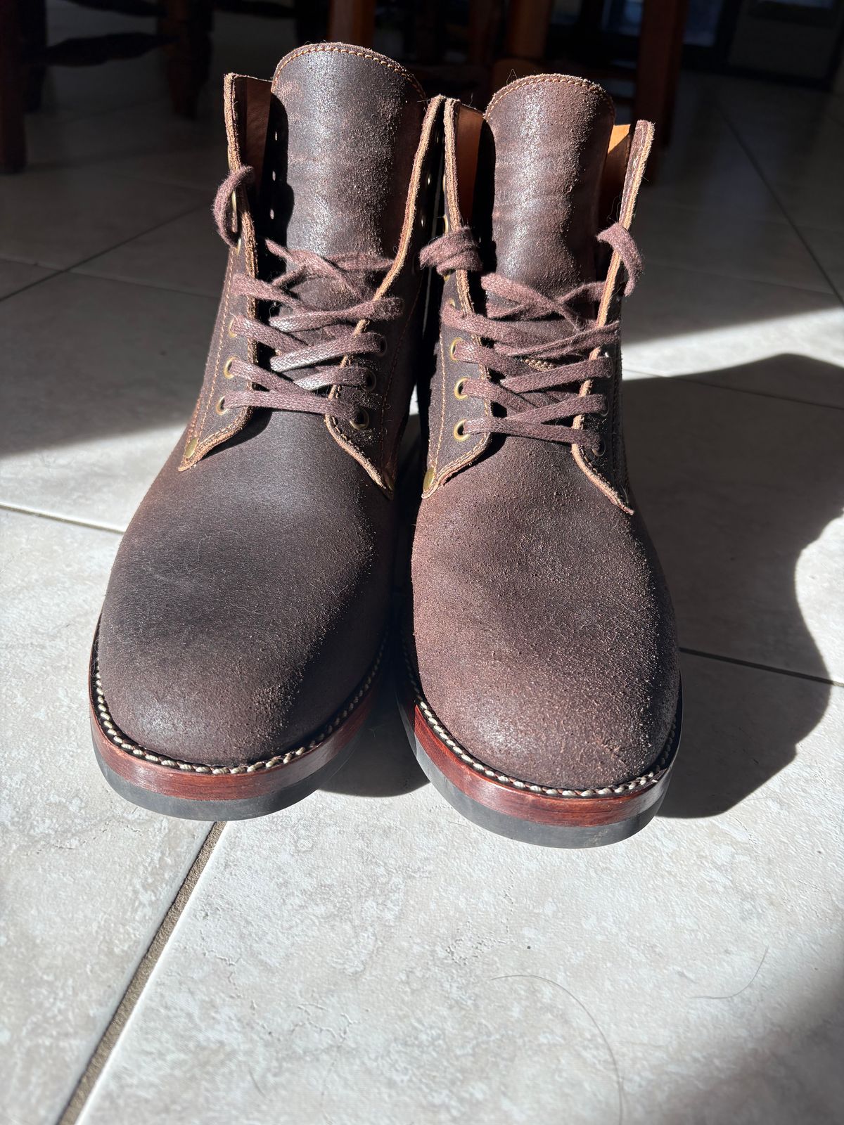 Photo by HarryF on January 5, 2026 of the Kiattoko Boondockers in J&FJ Baker Brown Waxed Flesh.