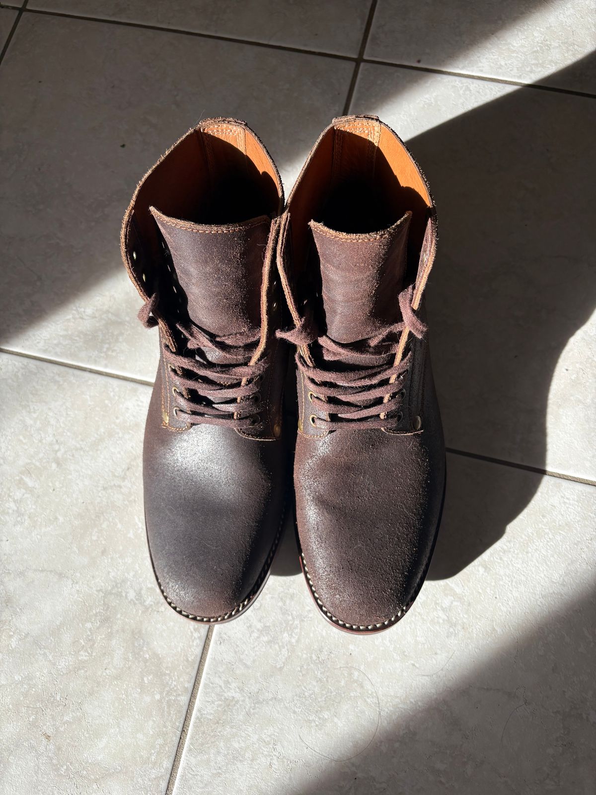 Photo by HarryF on January 5, 2026 of the Kiattoko Boondockers in J&FJ Baker Brown Waxed Flesh.