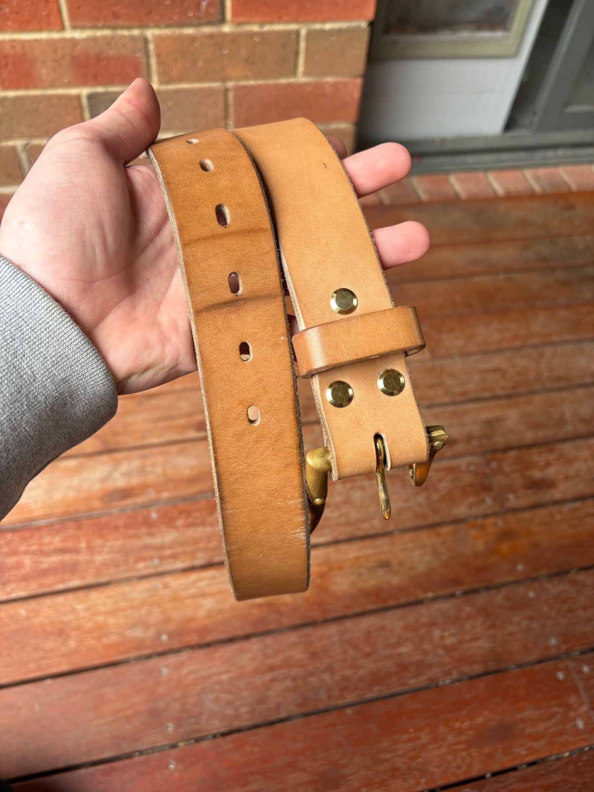 Photo by HarryF on December 6, 2025 of the Carmine Jack Leather Quick Release Shipyard Belt in J&FJ Baker Natural Oak Bark Tanned Harness.