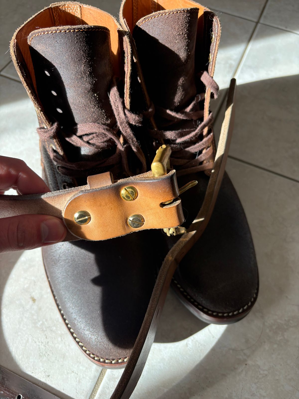 Photo by HarryF on January 5, 2026 of the Carmine Jack Leather Quick Release Shipyard Belt in J&FJ Baker Natural Oak Bark Tanned Harness.