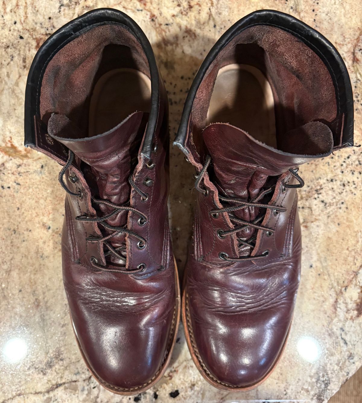 Photo by Shrimpy_grits on January 6, 2026 of the Red Wing Beckman in S.B. Foot Black Cherry Excalibur.