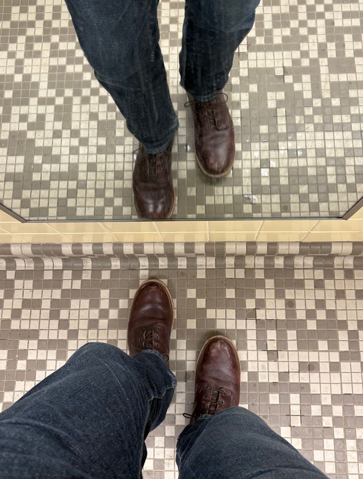 Photo by Shrimpy_grits on February 2, 2026 of the Red Wing Beckman in S.B. Foot Black Cherry Excalibur.