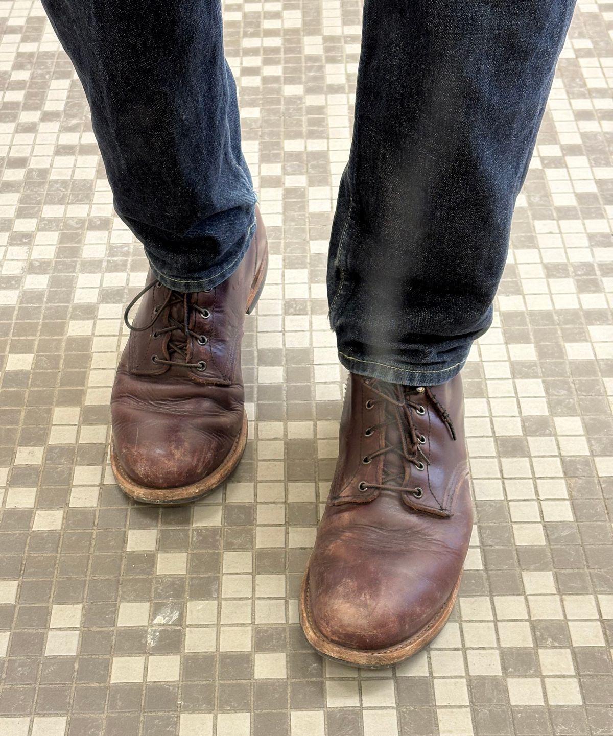 Photo by Shrimpy_grits on March 19, 2026 of the Red Wing Beckman in S.B. Foot Black Cherry Excalibur.