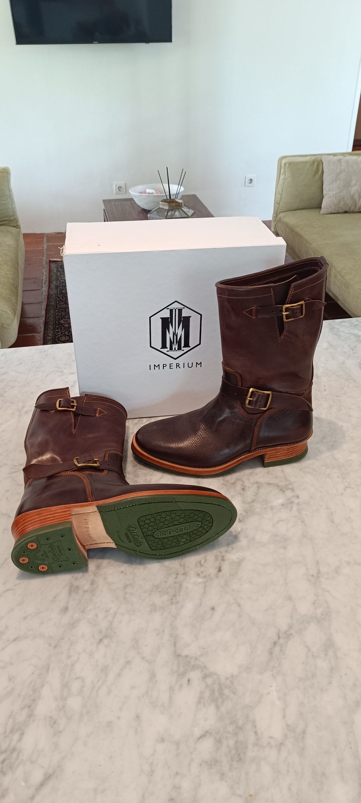 Photo by jimbobali on September 8, 2025 of the Imperium Footwear Beast Engineer Boots in Indonesian Dark Brown Pull Up.