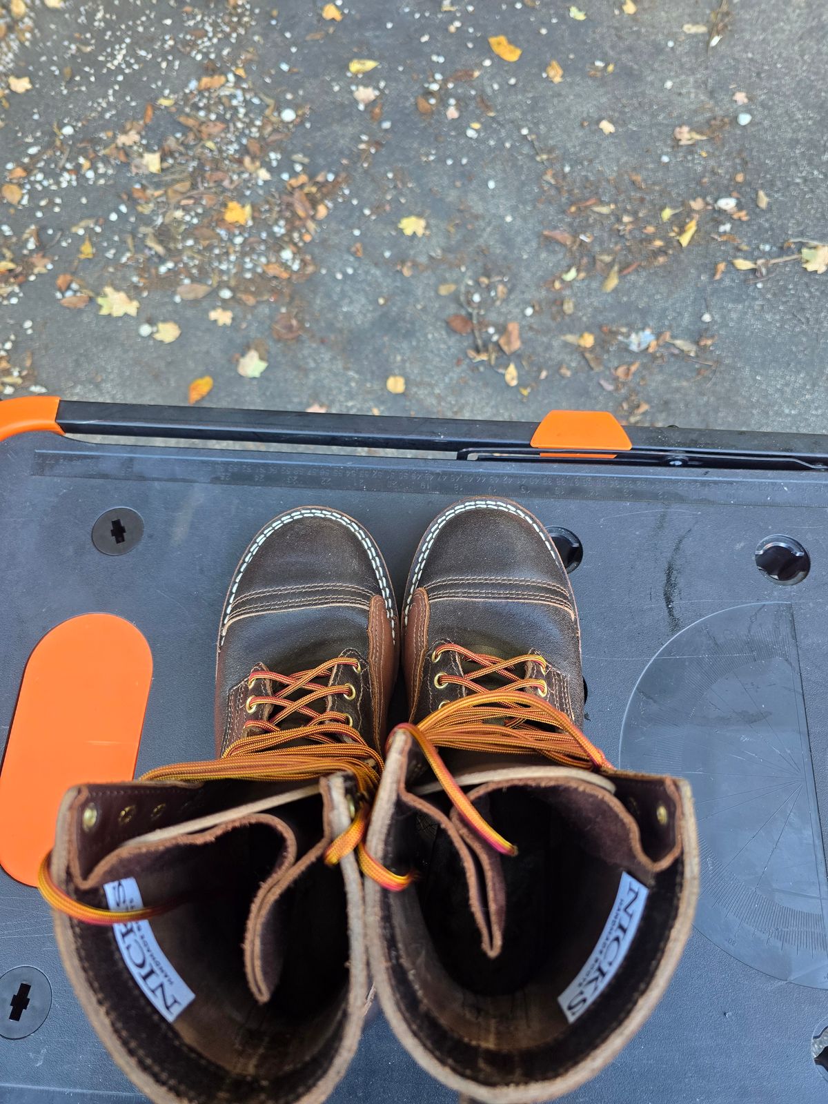 Photo by MisguidedClown69 on October 2, 2025 of the Nicks x Rose Anvil ND1 in Horween Brown Waxed Flesh.