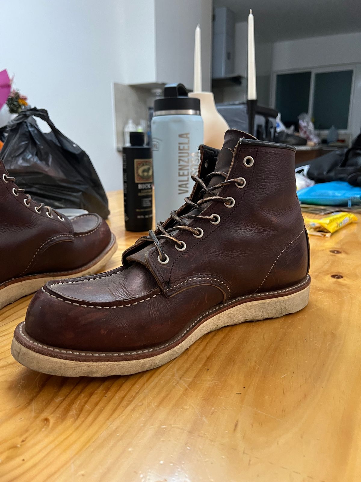 Photo by PVP on November 4, 2024 of the Red Wing 6-Inch Classic Moc in S.B. Foot Briar Oil Slick.