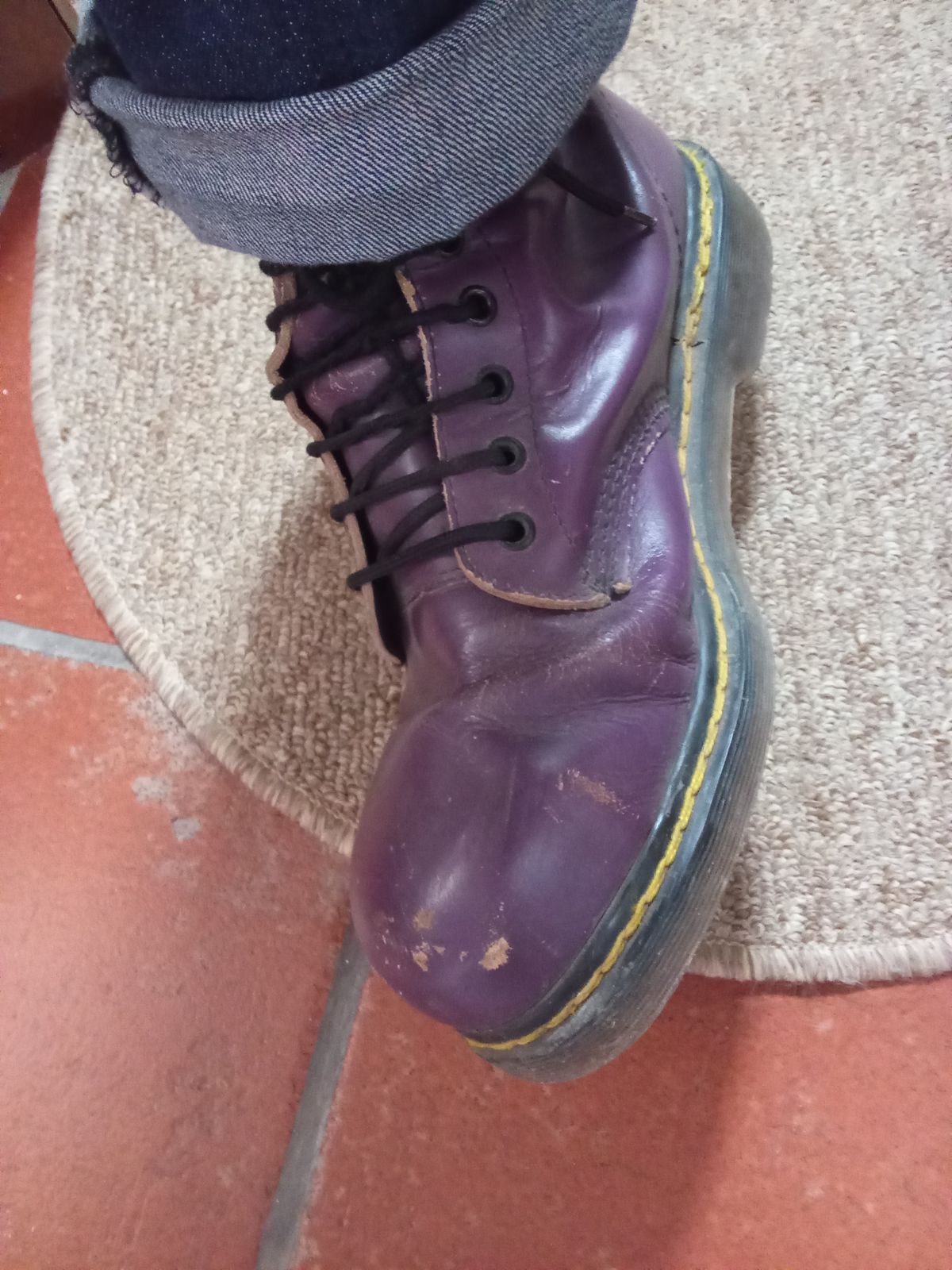 Photo by bacalhau on January 3, 2025 of the Dr. Martens 1460 Vintage Made In England in Tan Blizzard WP.