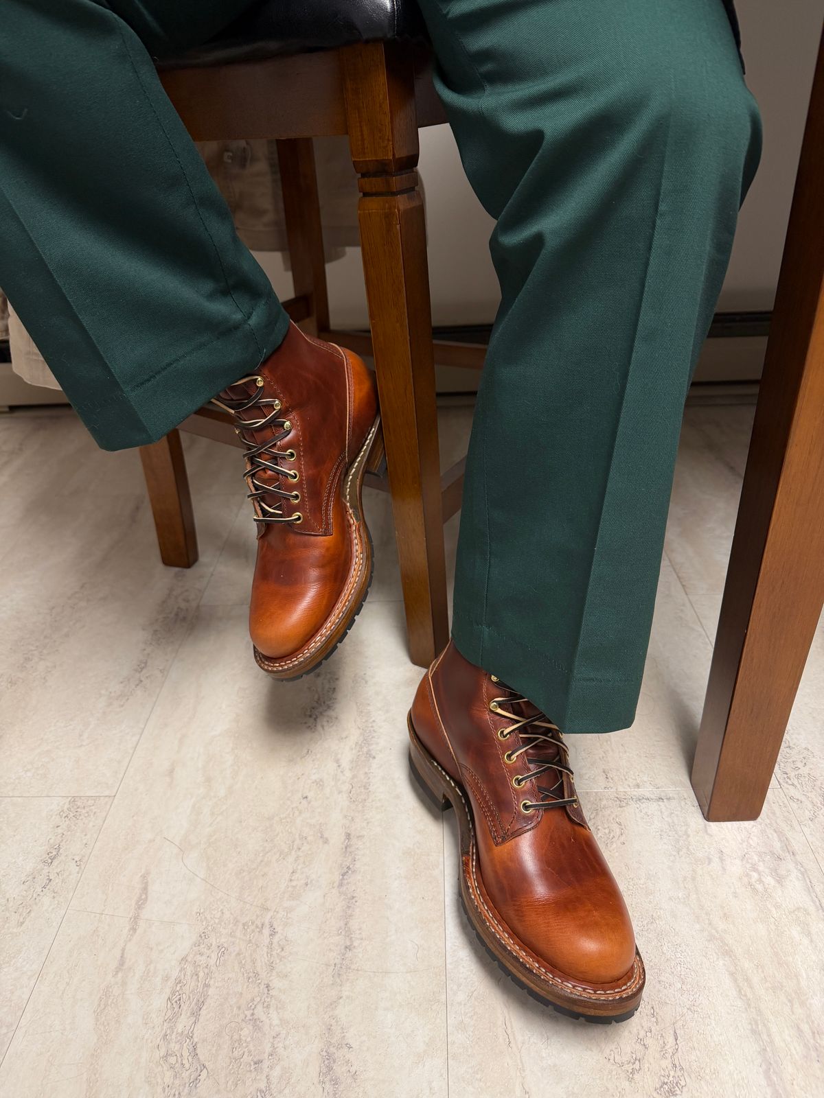 Photo by omar562 on November 28, 2025 of the White's Bounty Hunter in Wickett & Craig Tan Oiled Latigo.