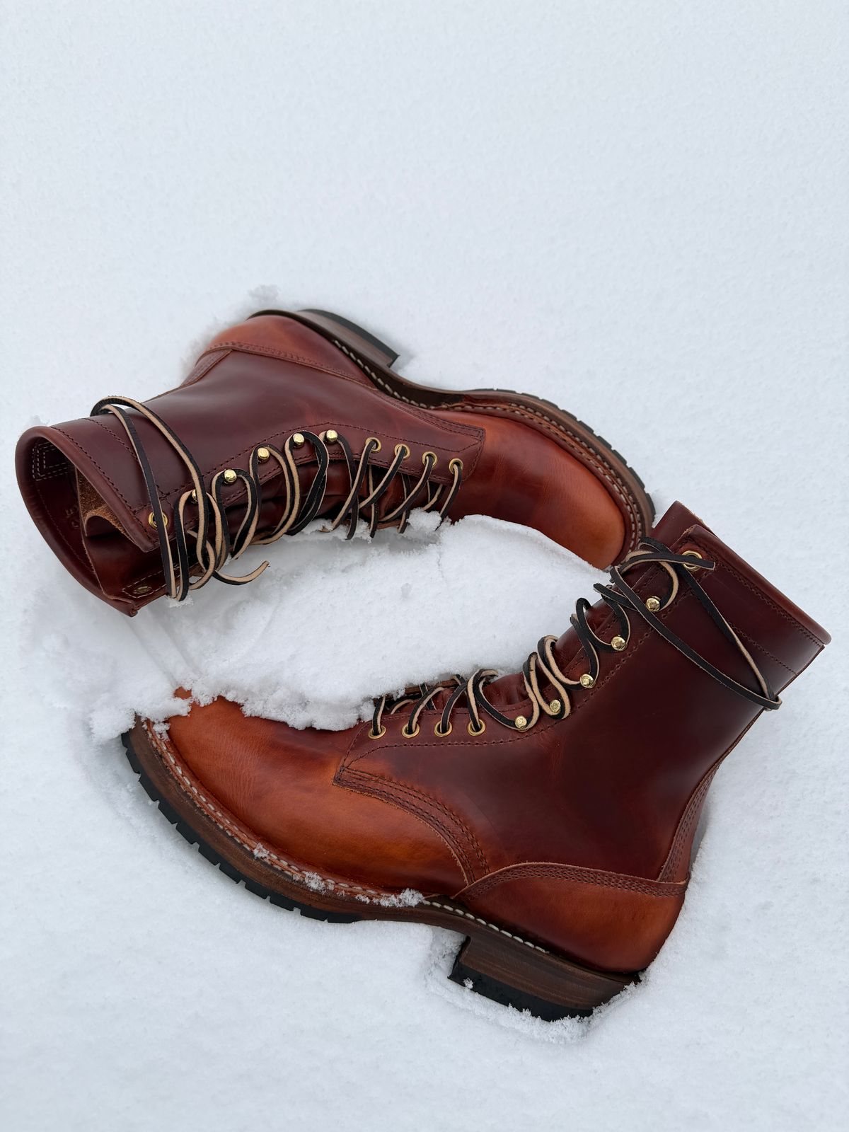 Photo by omar562 on December 2, 2025 of the White's Bounty Hunter in Wickett & Craig Tan Oiled Latigo.