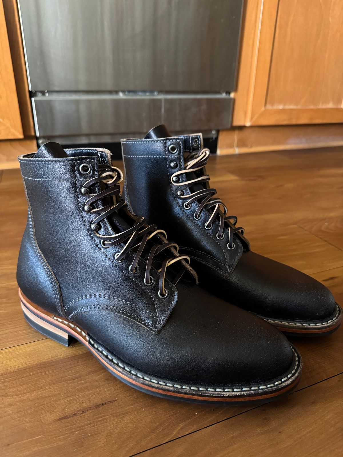 Photo by omar562 on June 24, 2025 of the White's MP-Sherman Plain Toe in Horween Black Waxed Flesh.