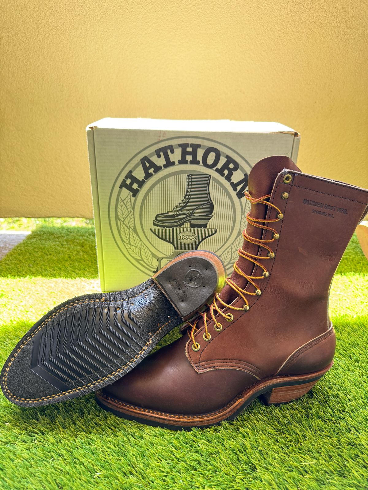 Photo by omar562 on July 29, 2025 of the White's Hathorn Packer in Horween Brown Chromexcel.
