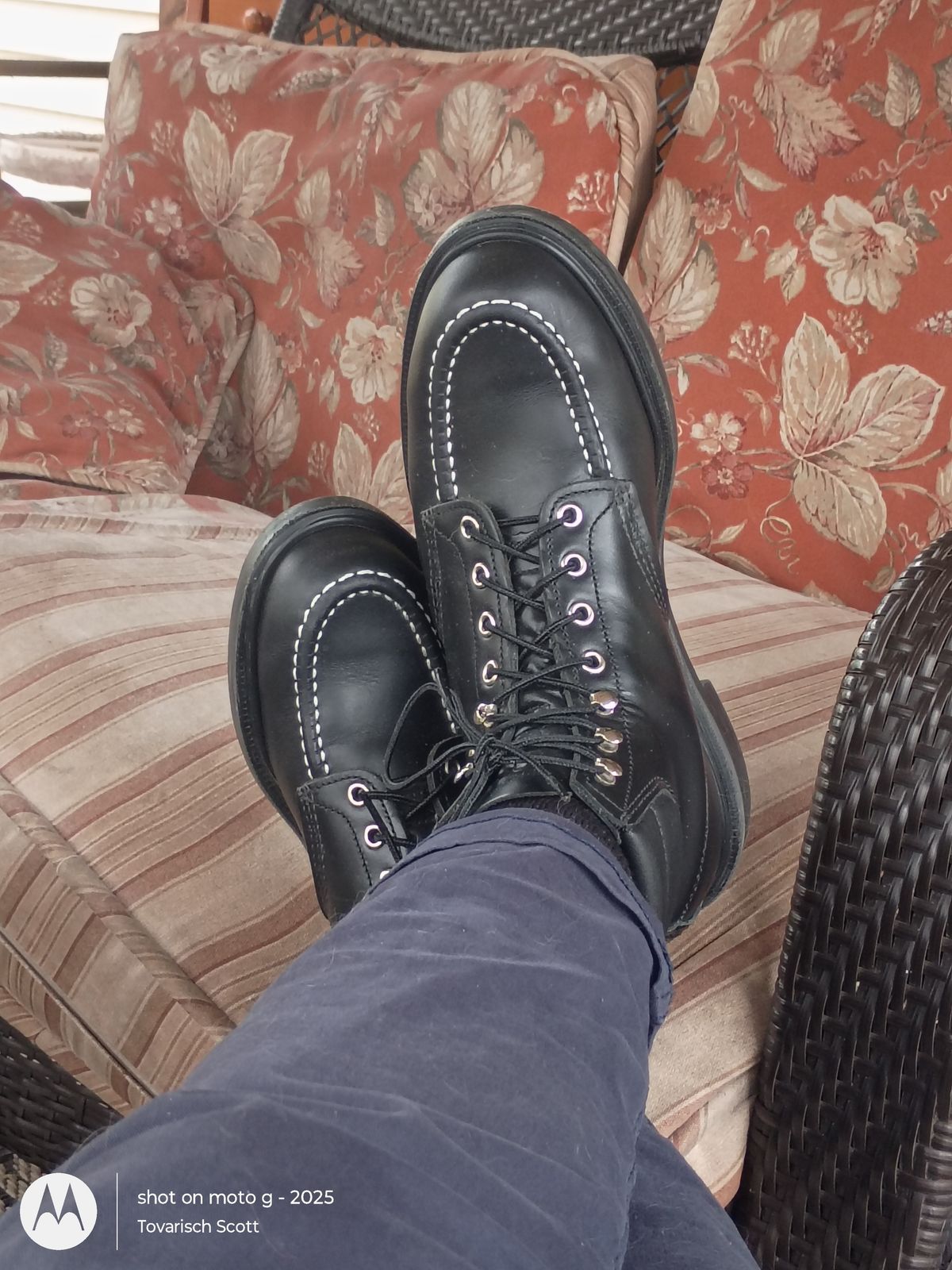 Photo by Tovarisch on April 22, 2026 of the Red Wing 8133 "Frankfurter" Moc in S.B. Foot Black Chrome.