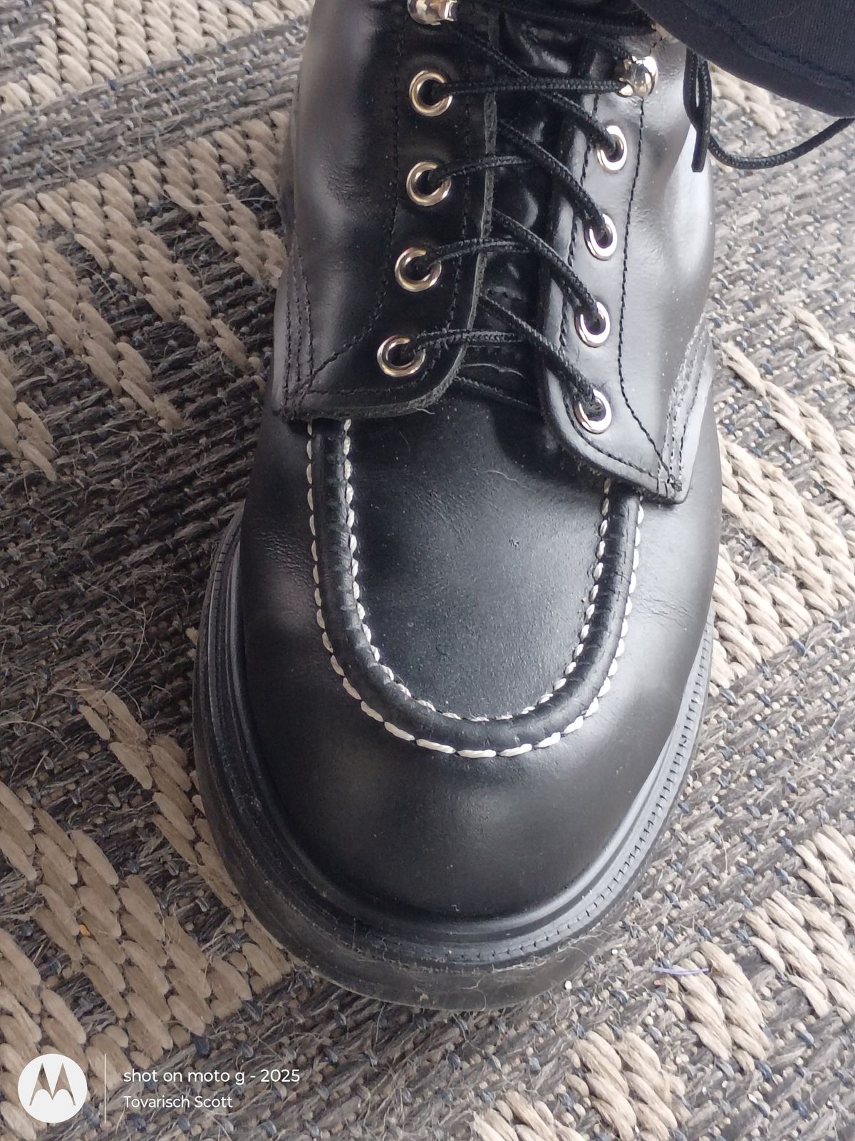 Photo by Tovarisch on April 22, 2026 of the Red Wing 8133 "Frankfurter" Moc in S.B. Foot Black Chrome.