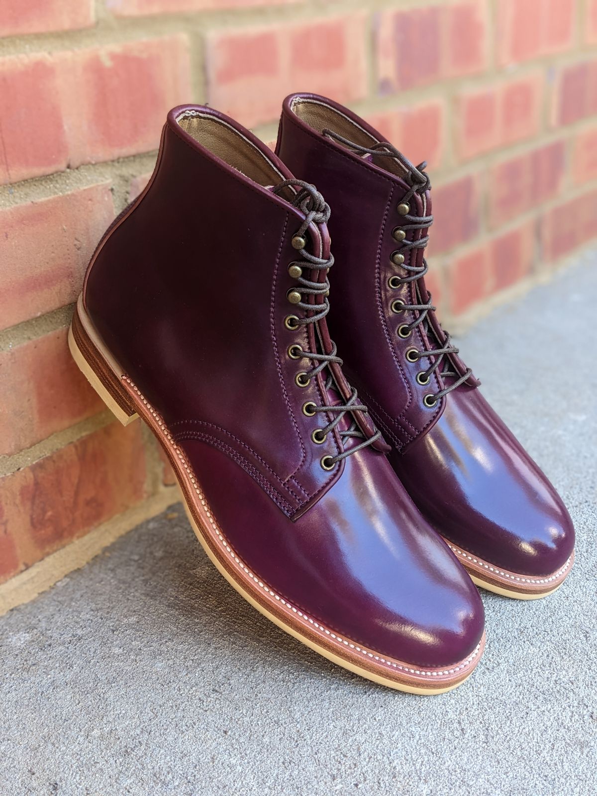 Photo by nikolanottesla on October 3, 2022 of the XBXS Derby Boots in Horween Ultraviolet Shell Cordovan.
