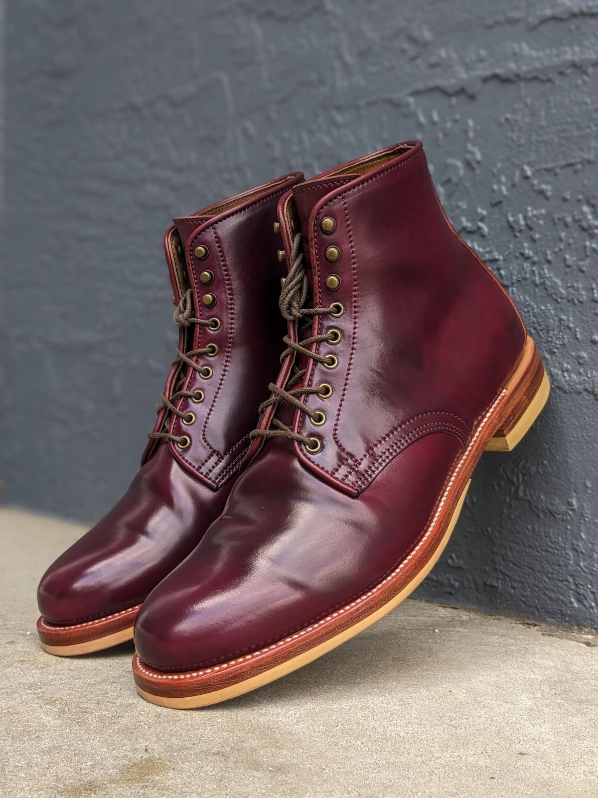 Photo by nikolanottesla on March 4, 2023 of the XBXS Derby Boots in Horween Ultraviolet Shell Cordovan.