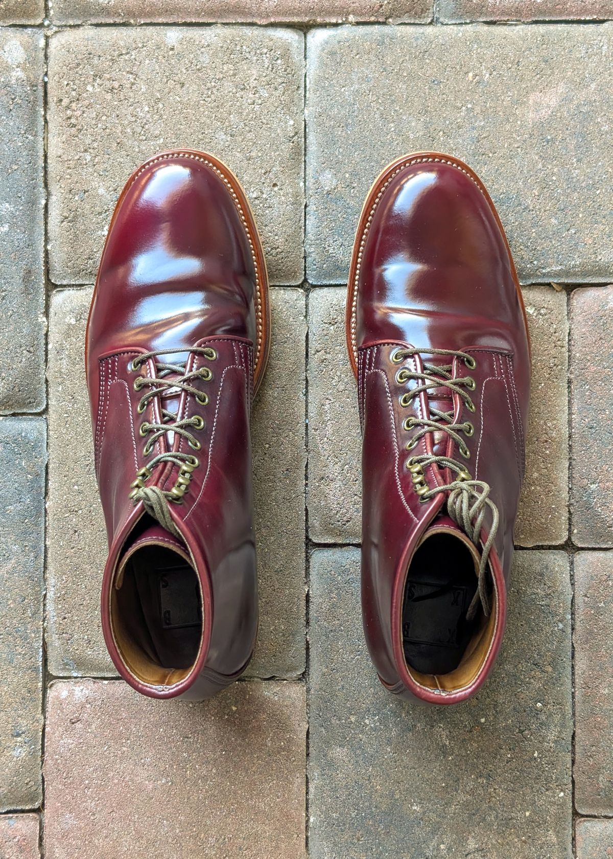 Photo by nikolanottesla on March 20, 2025 of the XBXS Derby Boots in Horween Ultraviolet Shell Cordovan.